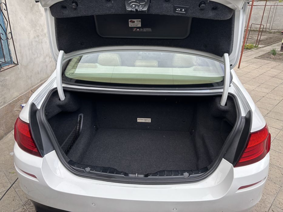 Продам Bmw 5 series F10