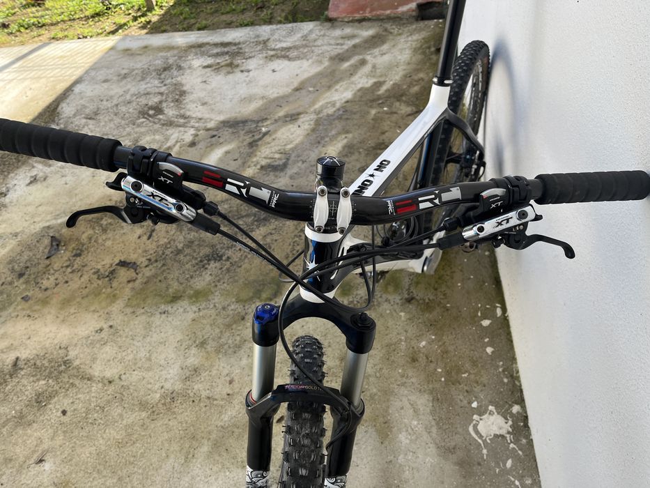 Bicicleta BTT - shimano XT