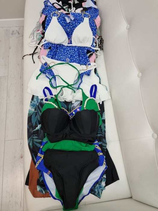 Купальники оптом, білизна оптом, труси, бюстгальтери, піжами, носки