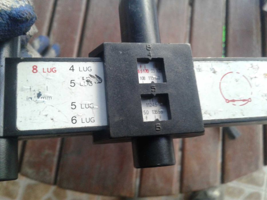 2 Nowe Dystansy do kół 20mm 5x114.3 otwór 66,1 SR Dacia Renault