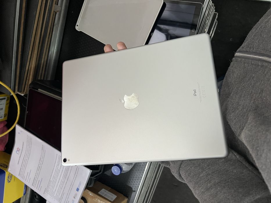 iPad Pro 12.9" 2ª Geração 64GB Wi-Fi | Bom preço