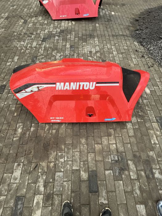 Maska manitou 1840