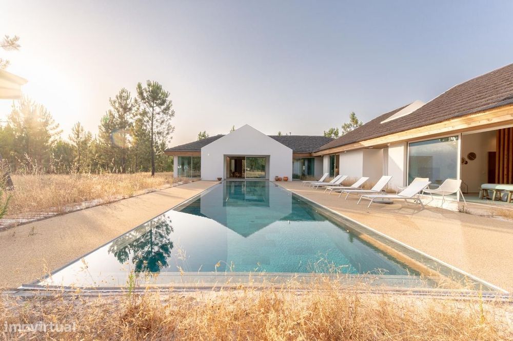 Moradia Isolada T3 com piscina, Grandola