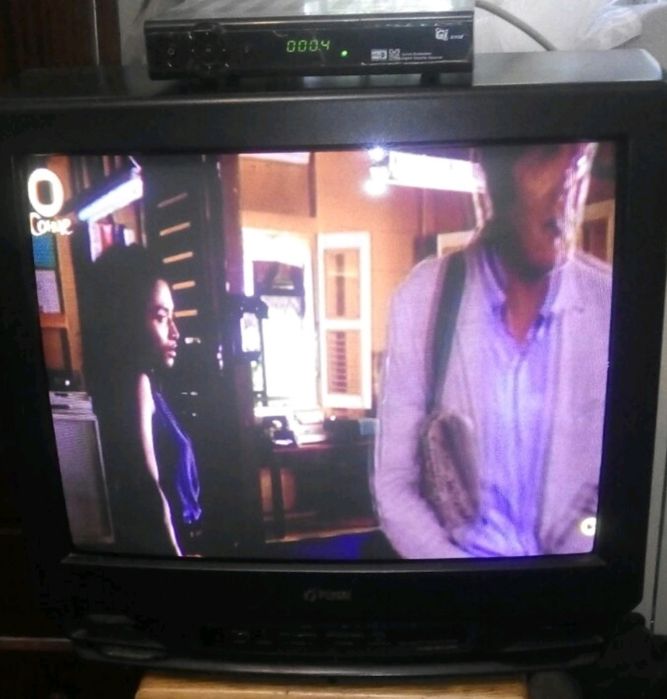 Телевизоры FUNAI ( 2ШТ) 1ШТ Р