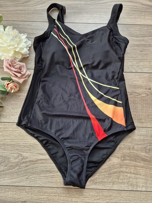 Sportowy jednoczęściowy strój M