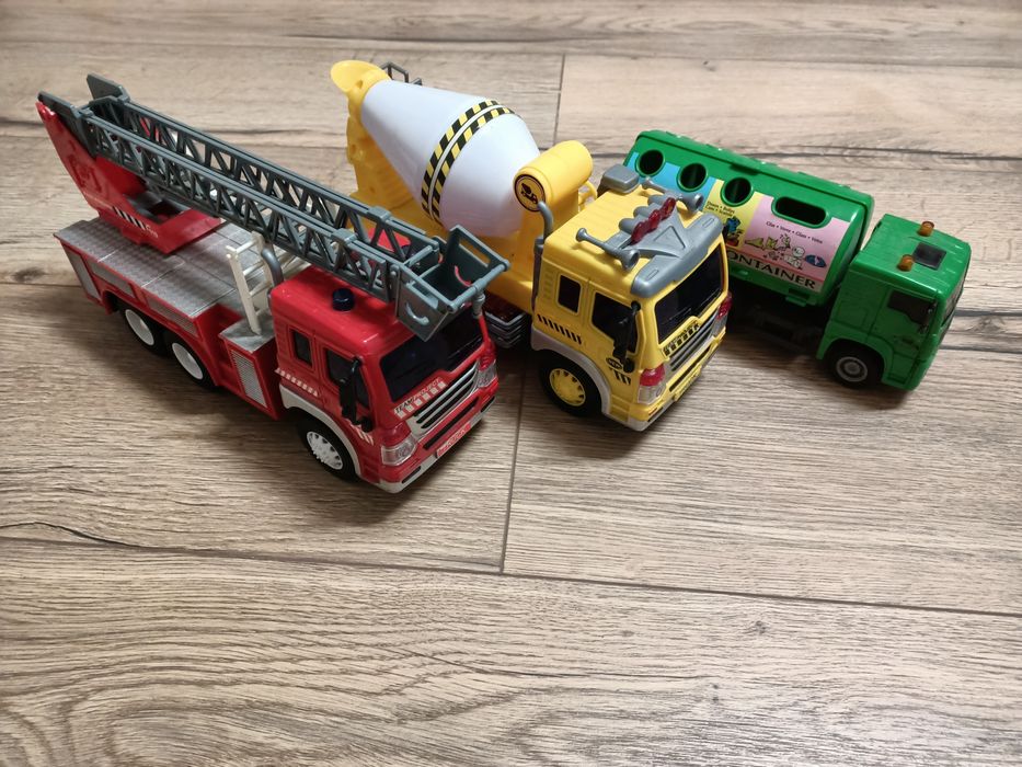 Ciężarówki straż betoniara