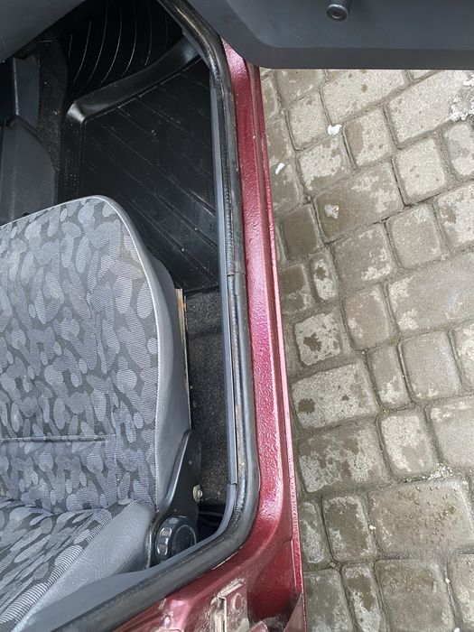 Продам славуту 2006 року