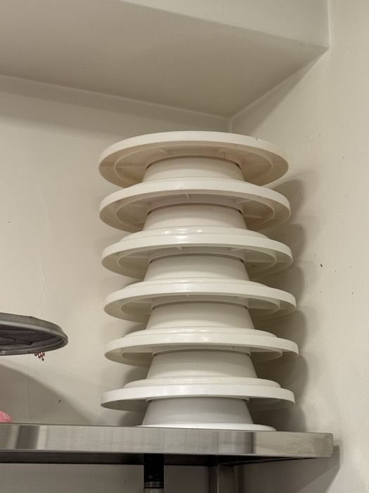 Пластикові поворотні столики 6 шт