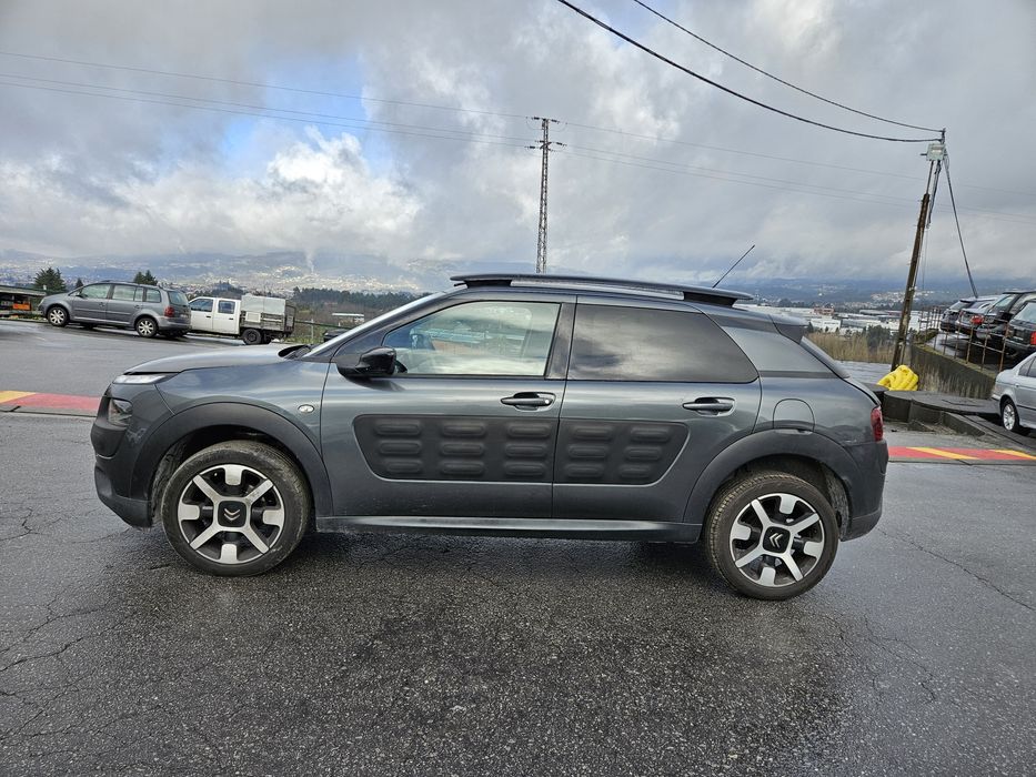 Citroën C4 Cactus 1.6 BlueHDi de 2016 para peças