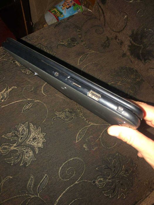 ноутбук dell Latitude 3310