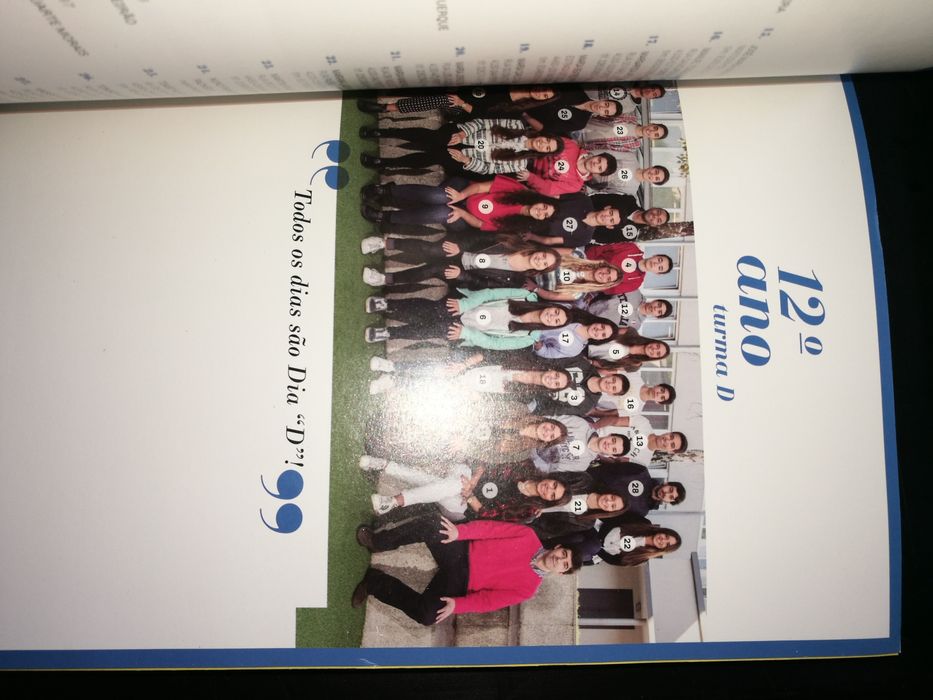 Anuário 2015/2016 Colégio do Rosário todas as turmas em estado de novo