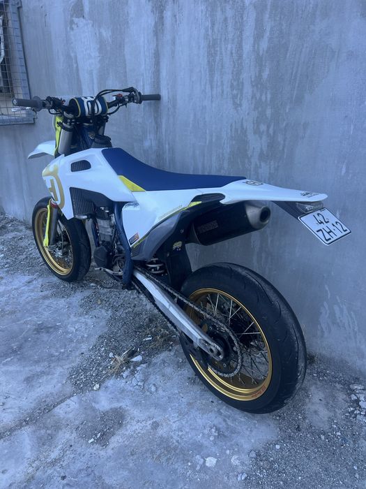 Husqvarna 2020 fc 450 supermoto