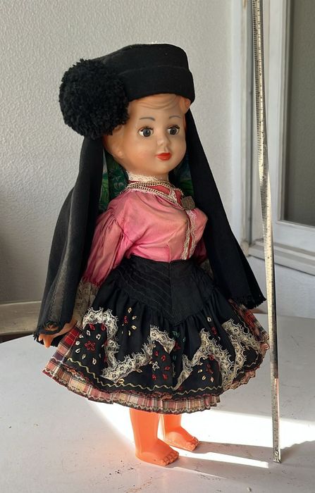 Boneca  7 saias da Nazaré