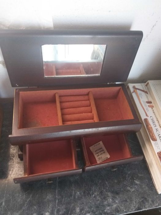 Caixa de joias várias