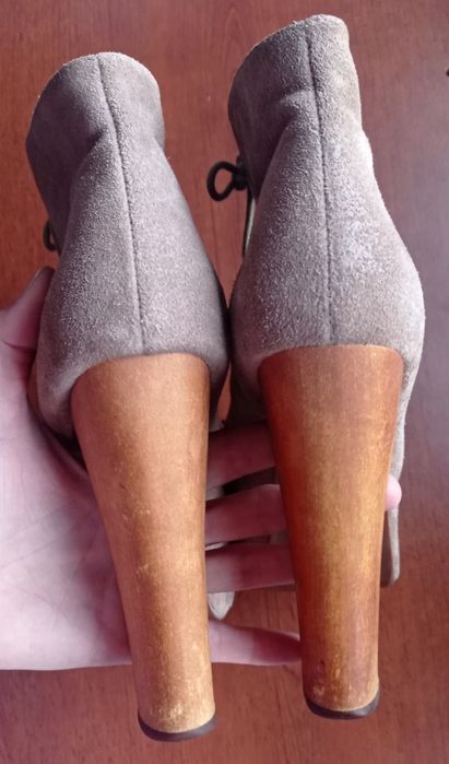 Skórzane botki Lita Jeffrey Campbell 39