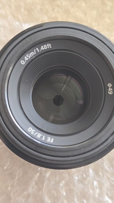 Objetiva Sony FE 50mm F1.8