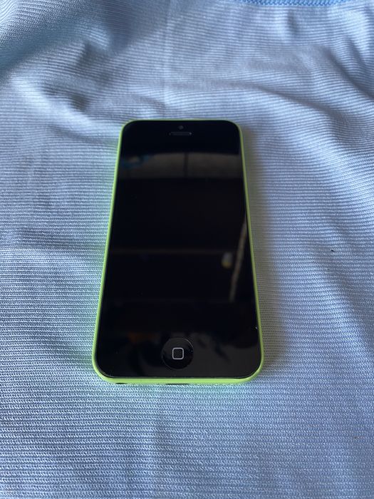 iPhone 5c без айклауда в колекцію