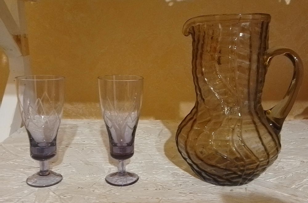 Бокали,фужери,колекційне та вжиткове скло