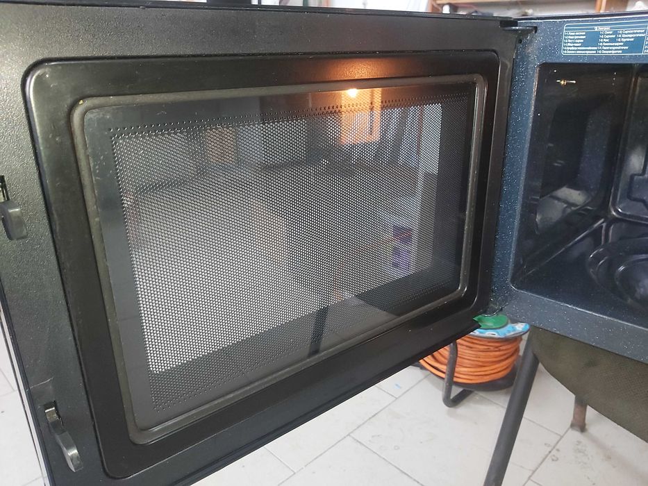 Микроволновка SAMSUNG MC28H5013AK