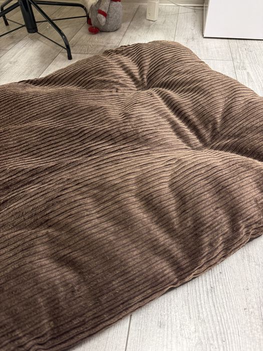 Лежанка для собак