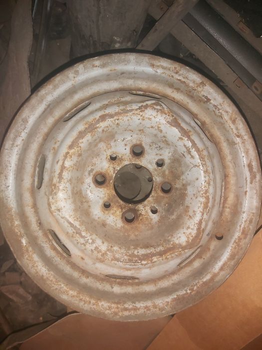 диски r13-14 vw гольф.  ваз.