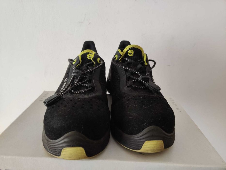 Buty robocze Uvex 1 G2 SRC 37 23,5 cm jak nowe oryginalne