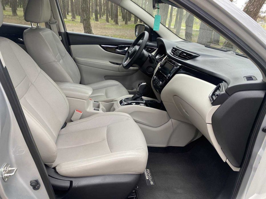 Nissan Rogue Sport 2020