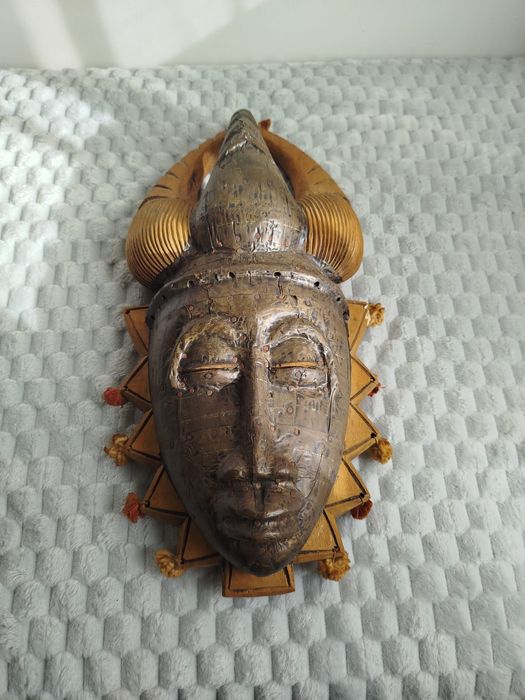 Máscaras de madeira