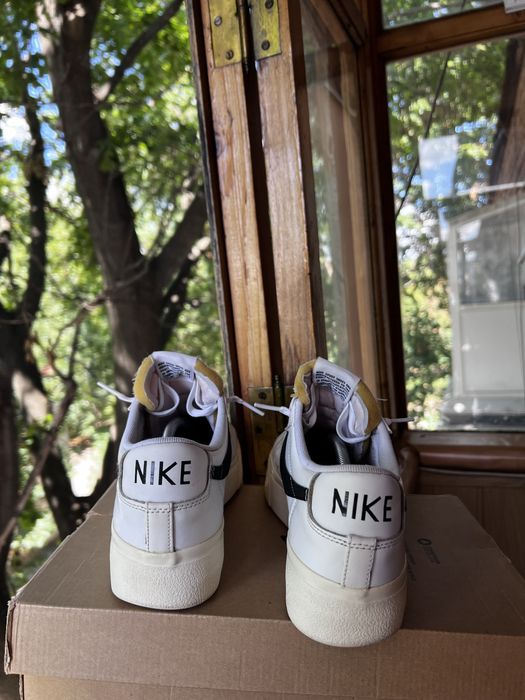 Скросівки: Nike Blazer Low Platform White