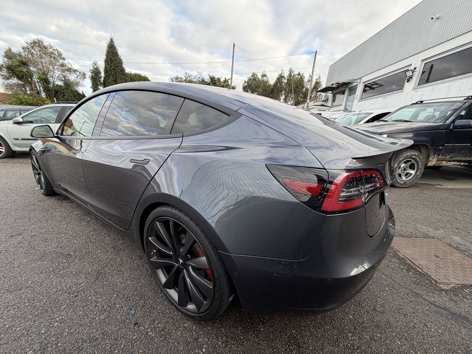 Tesla Model 3 Performance Dual AWD