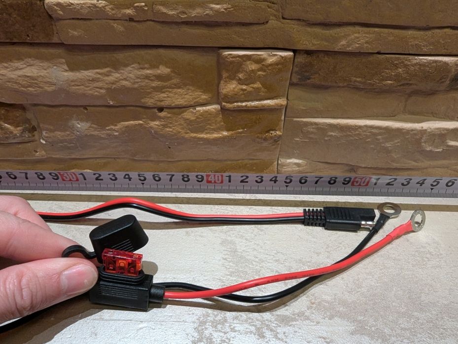 З'єднувальний кабель SAE 14AWG довжиною 1 м з вбудованим запобіжником 10A