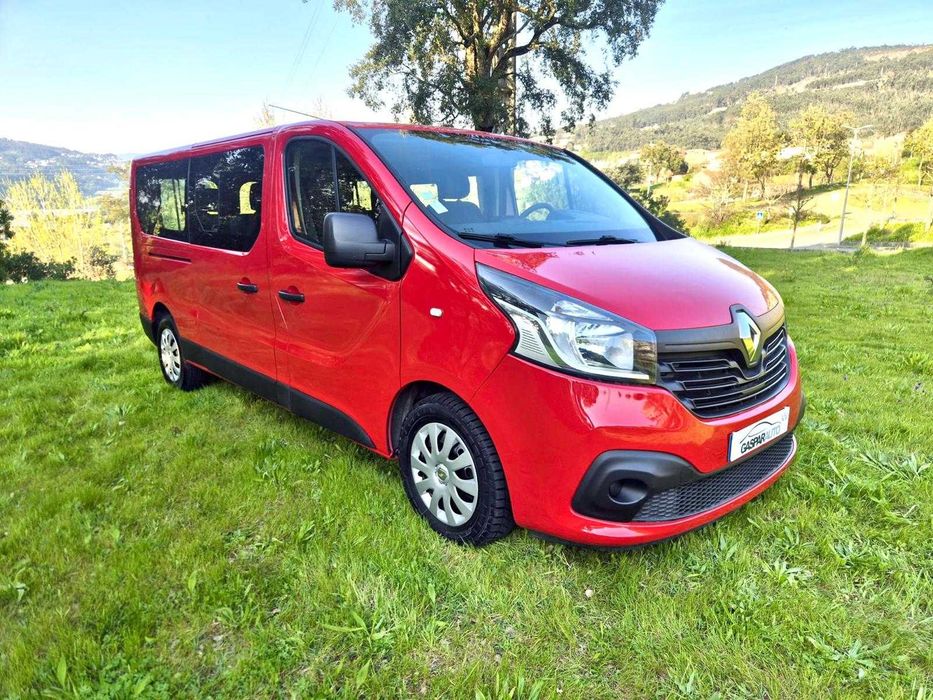 Renault Trafic 1.6 dci L2 (longa) 9 LUGARES