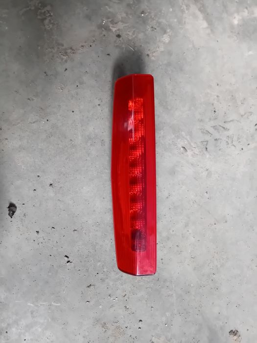 Opel zafira B 3 stop światło trzeciego  stopu  trzeci