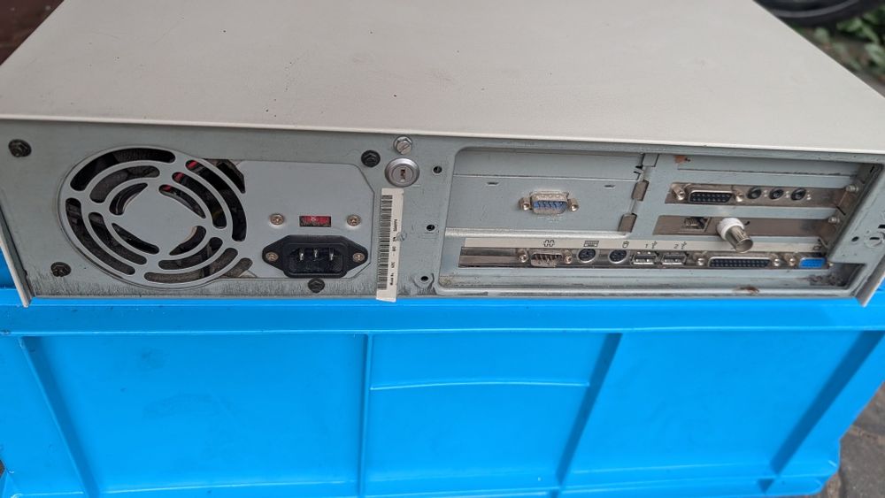 Komputer IBM retro 300GL