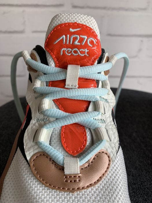 Ténis NIKE AIR MAX 270 React