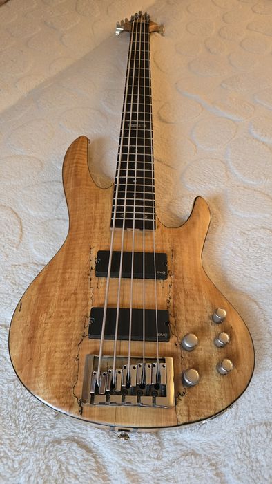 Gitara basowa Esp ltd 415 SM 5