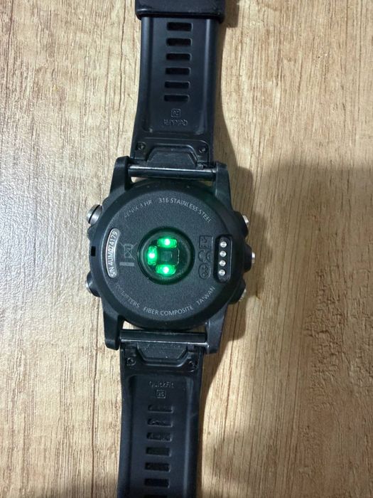 Продам Garmin Fenix 3HR