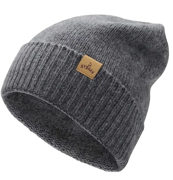 Czapka 100% wełna merino. Kolor szary  Nowa z metką