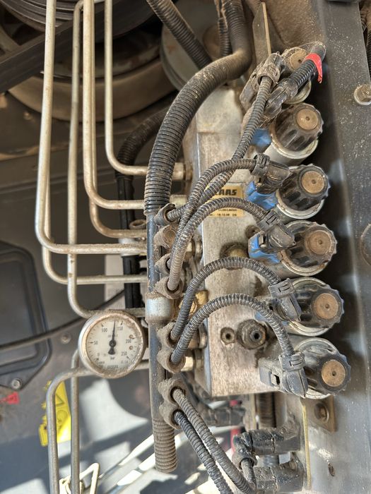 Комбайн Claas Lexion 580+