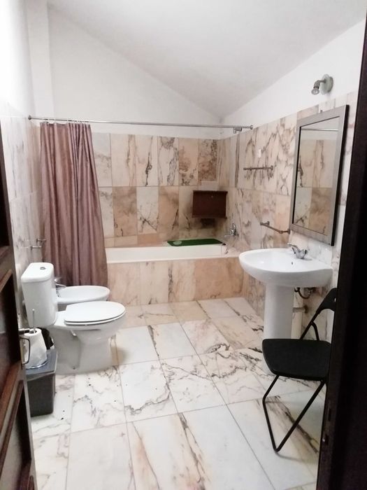 Casa ampla no Alentejo. Sala jogos, piscina e jardim