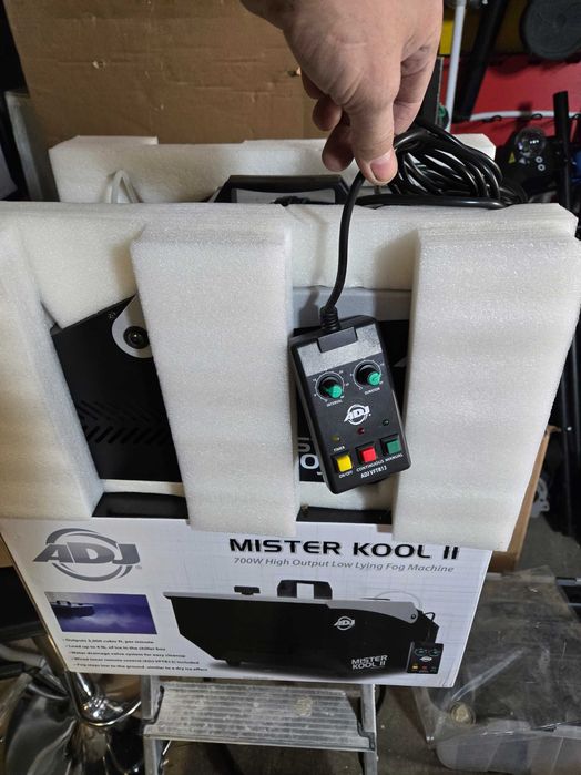 ADJ Mister Kool II wytwornica dymu ciezkiego