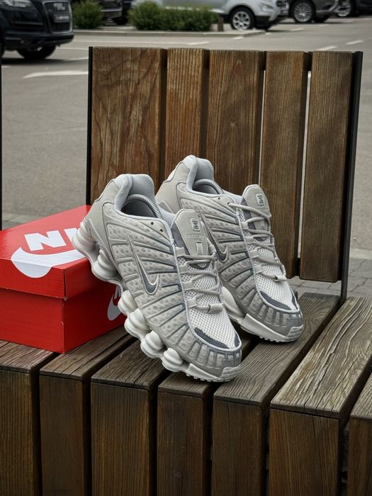 Кросівки чоловічі Nike Shox TL