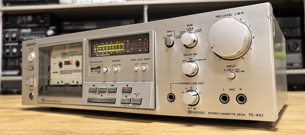 Касетний програвач Sony TC-K61