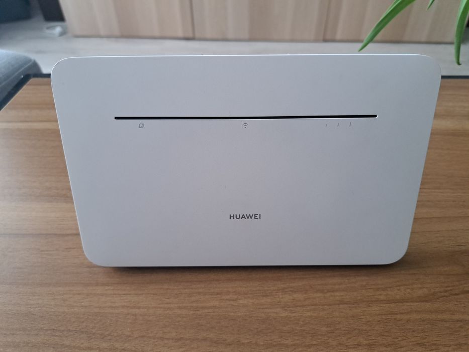 Router Huawei 4g CPE 3 sim