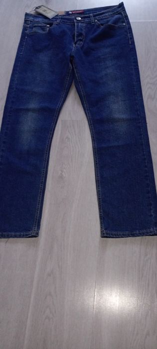 Nowe spodnie jeansy męskie