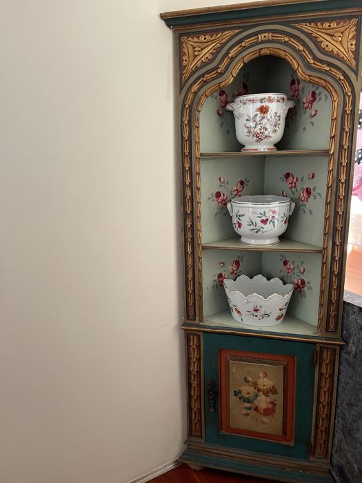 Corner Bracket64741017425538120