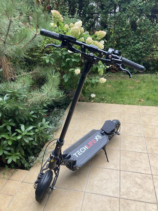 Hulajnoga elektryczna Techlife X8 (2022)- dwa silniki 2000W