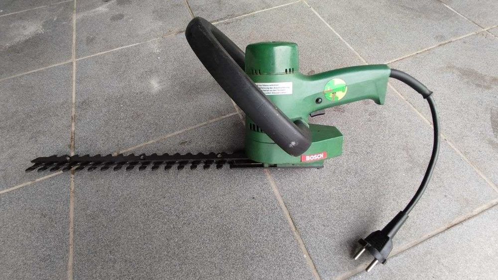 Corta-sebes elétrico Bosch P80K – Usado