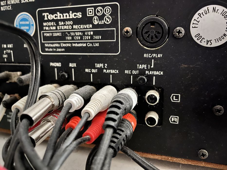 Receiver Technics SA-300