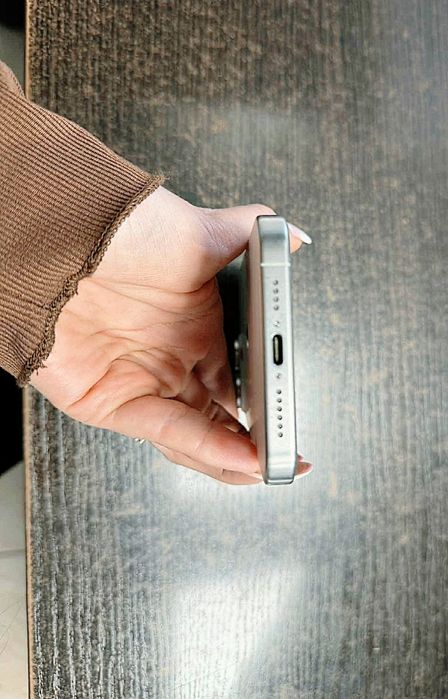 Smartfon Apple iPhone 15 Pro Max 8 GB / 256 GB 5G Biały